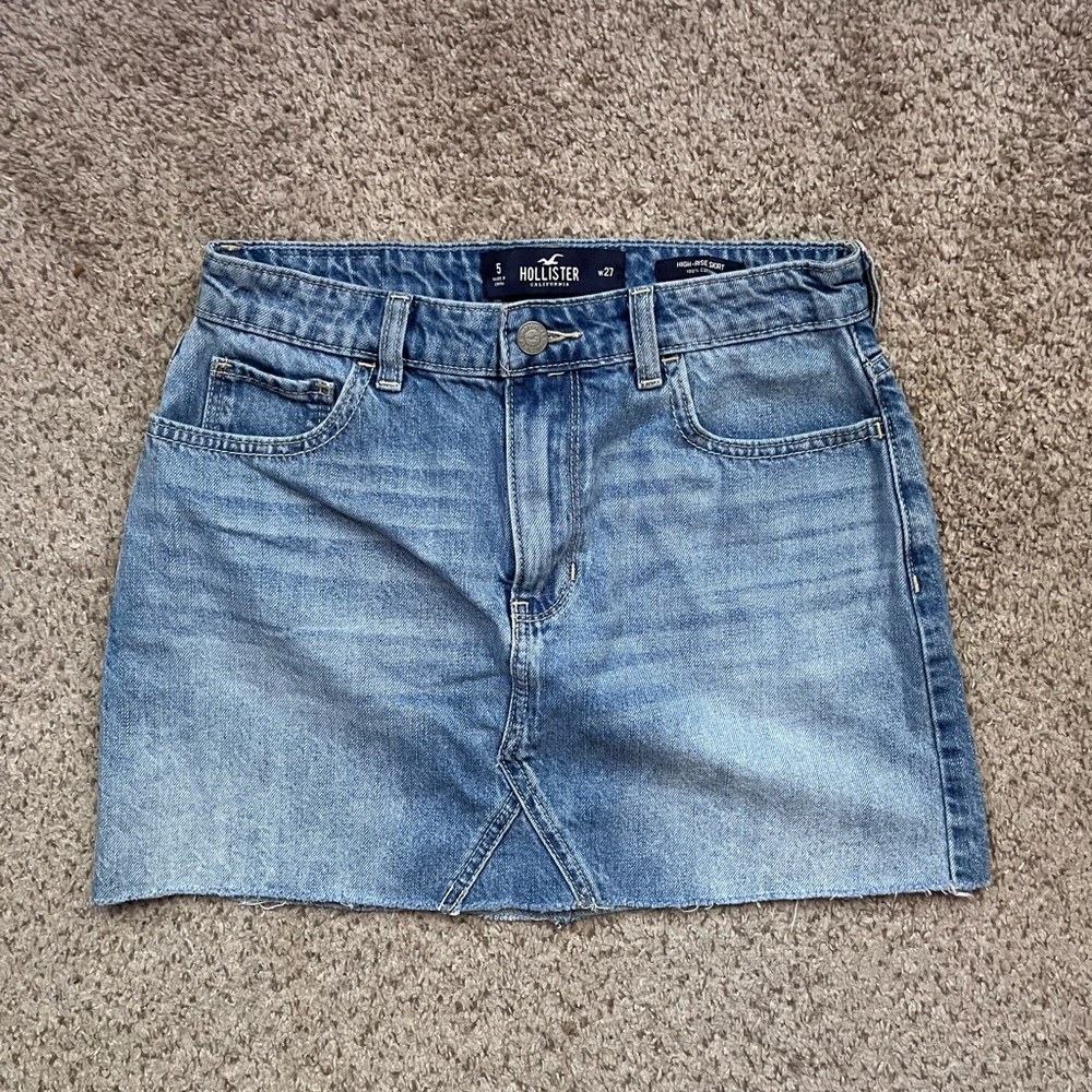 Hollister mini skirt.